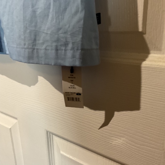 NWT Gap Light Blue Button Down Short Sleeve Shirt - Picture 4 of 6